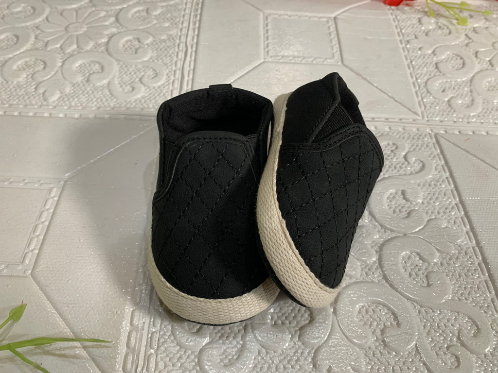Baby Boy Black Soft Shoes with Off-White Sole – 0-6 Months