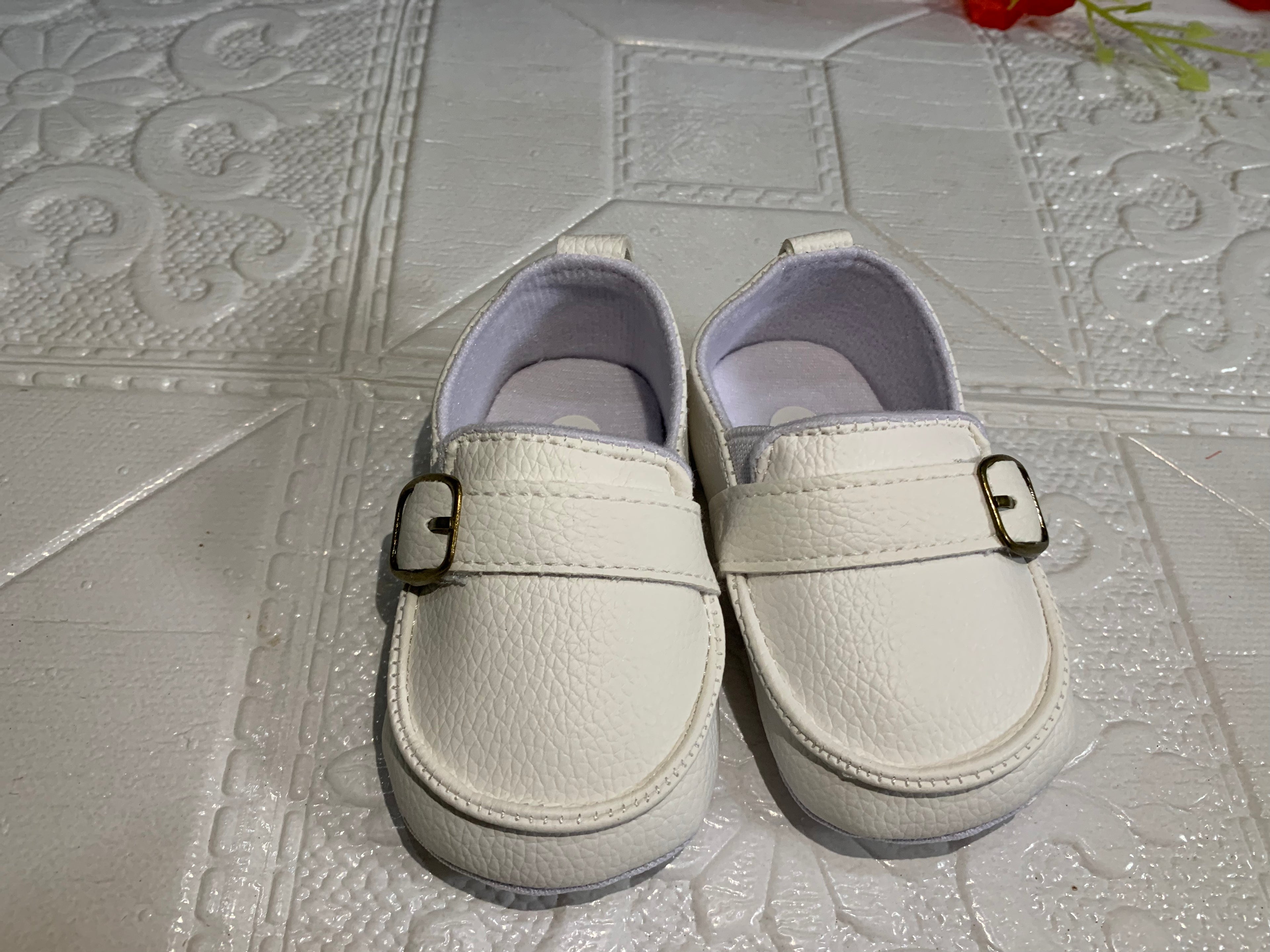 Baby Boy White Full Leather Shoes – 0-6 Months